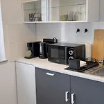 Design Living Duesseldorf - Central Living